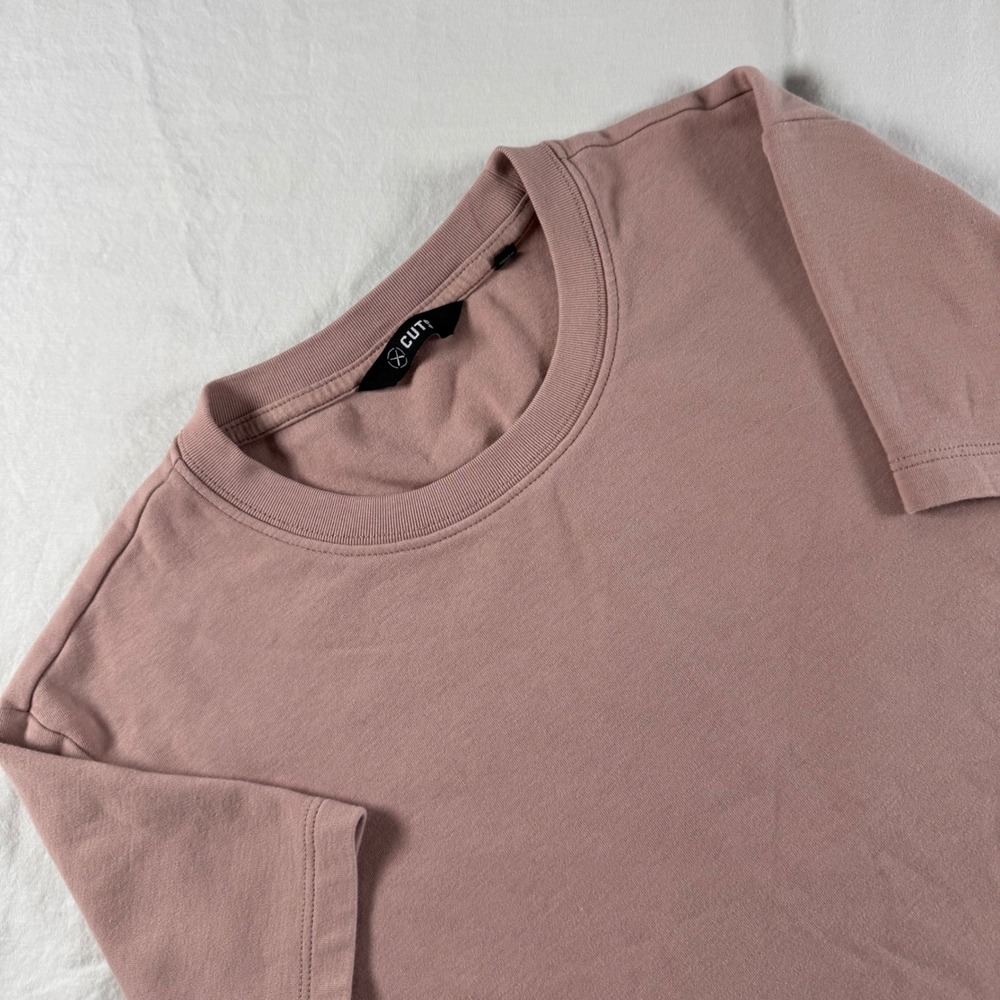 Cuts Tomboy Tee Women's Size XL Ballet Pink Short Sleeve Crew Neck T-Shirt